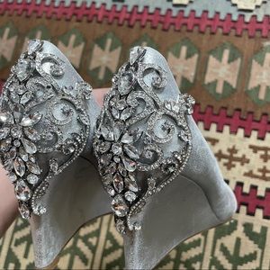 Badgley Mischka Meagan Wedge